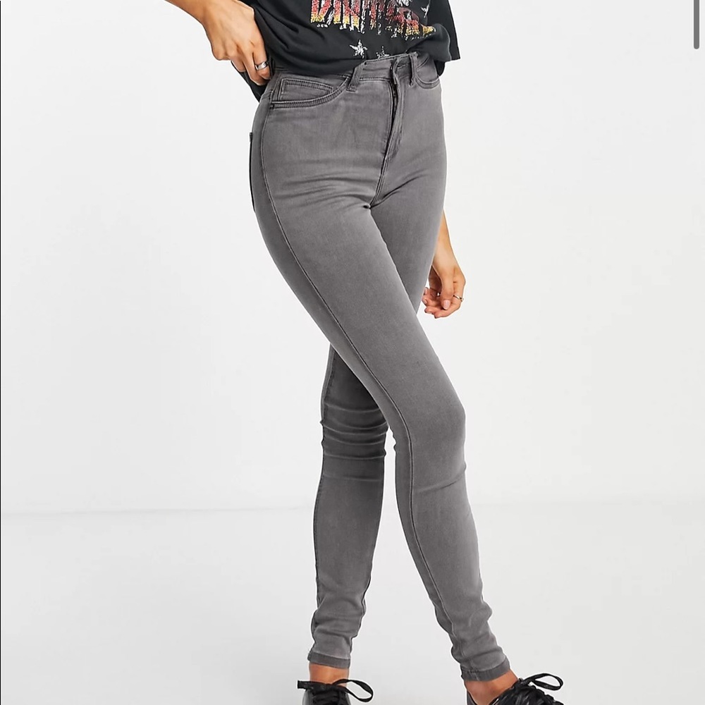 Articles of Society Grey Mid-Rise Skinny Jeans
